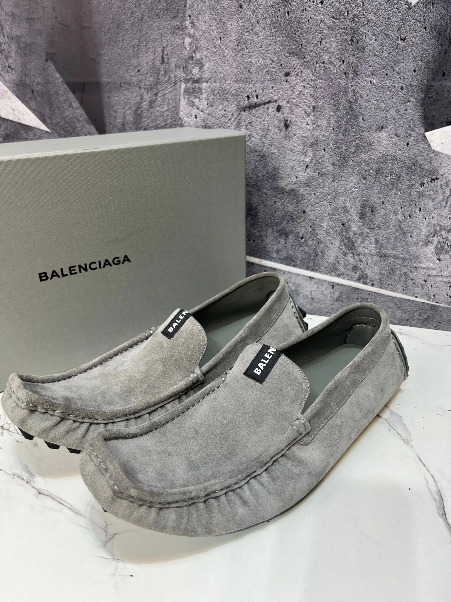 Men's Loafers And Dress Shoes BALENCIAGA 17369801