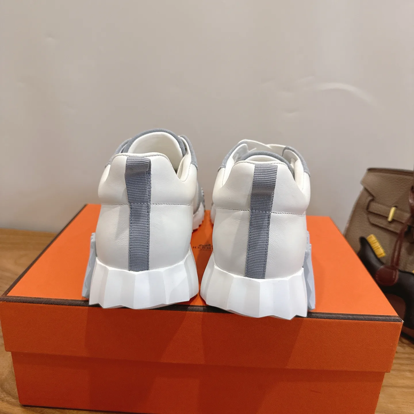 Men's Sneakers HERMES 17414506
