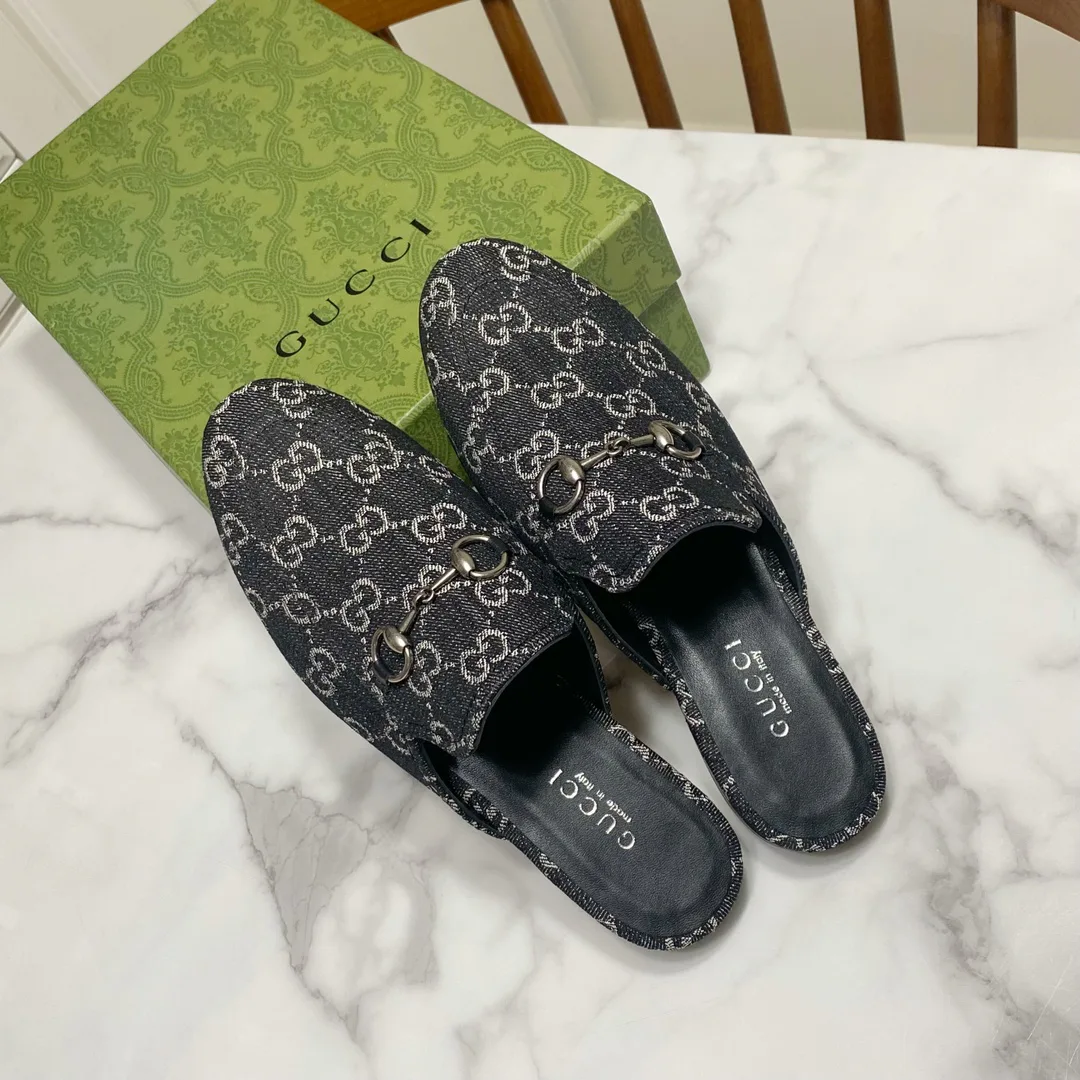 Women's Mules And Clogs GUCCI 17570571