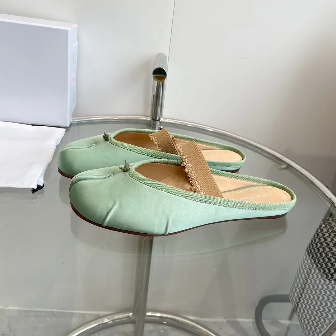 Women's Mules And Clogs MAISON MARGIELA 18092250