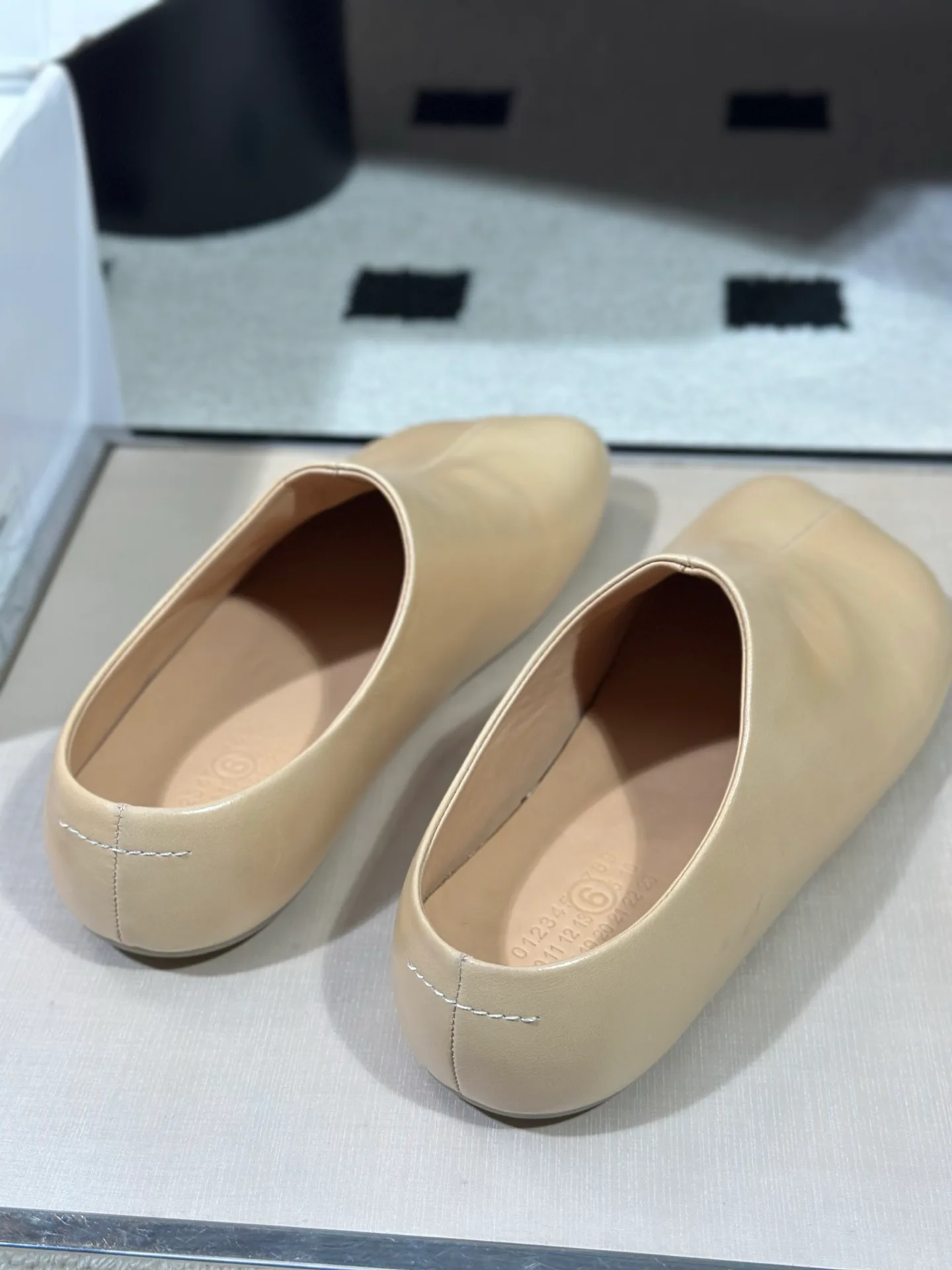 Women's Mules And Clogs MAISON MARGIELA 18041747