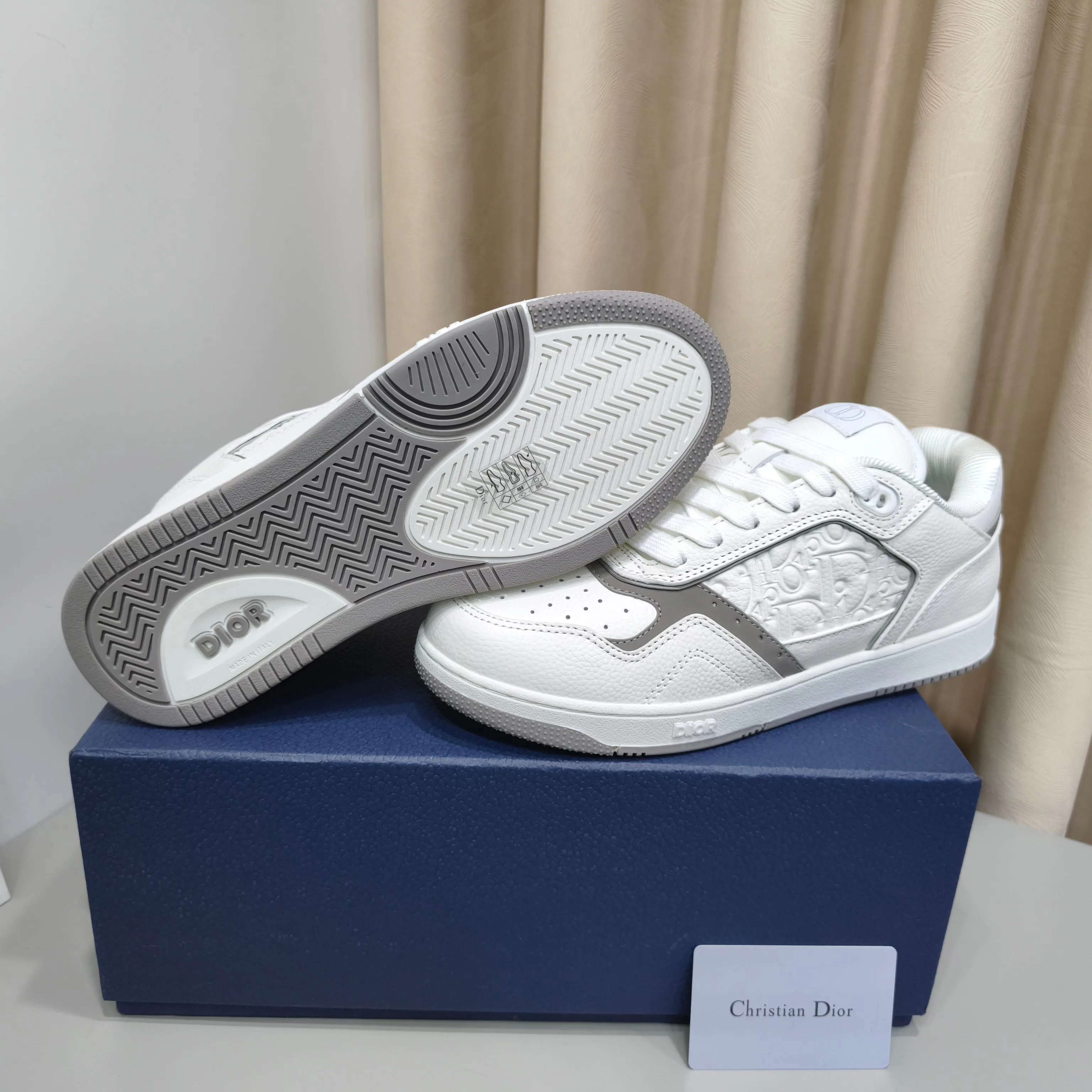 Women's Sneakers CHRISTIAN DIOR 17988881