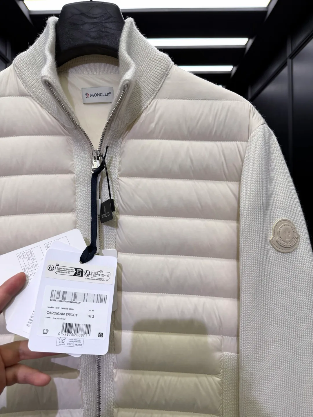 Men's Jackets And Down Jackets MONCLER 18007823