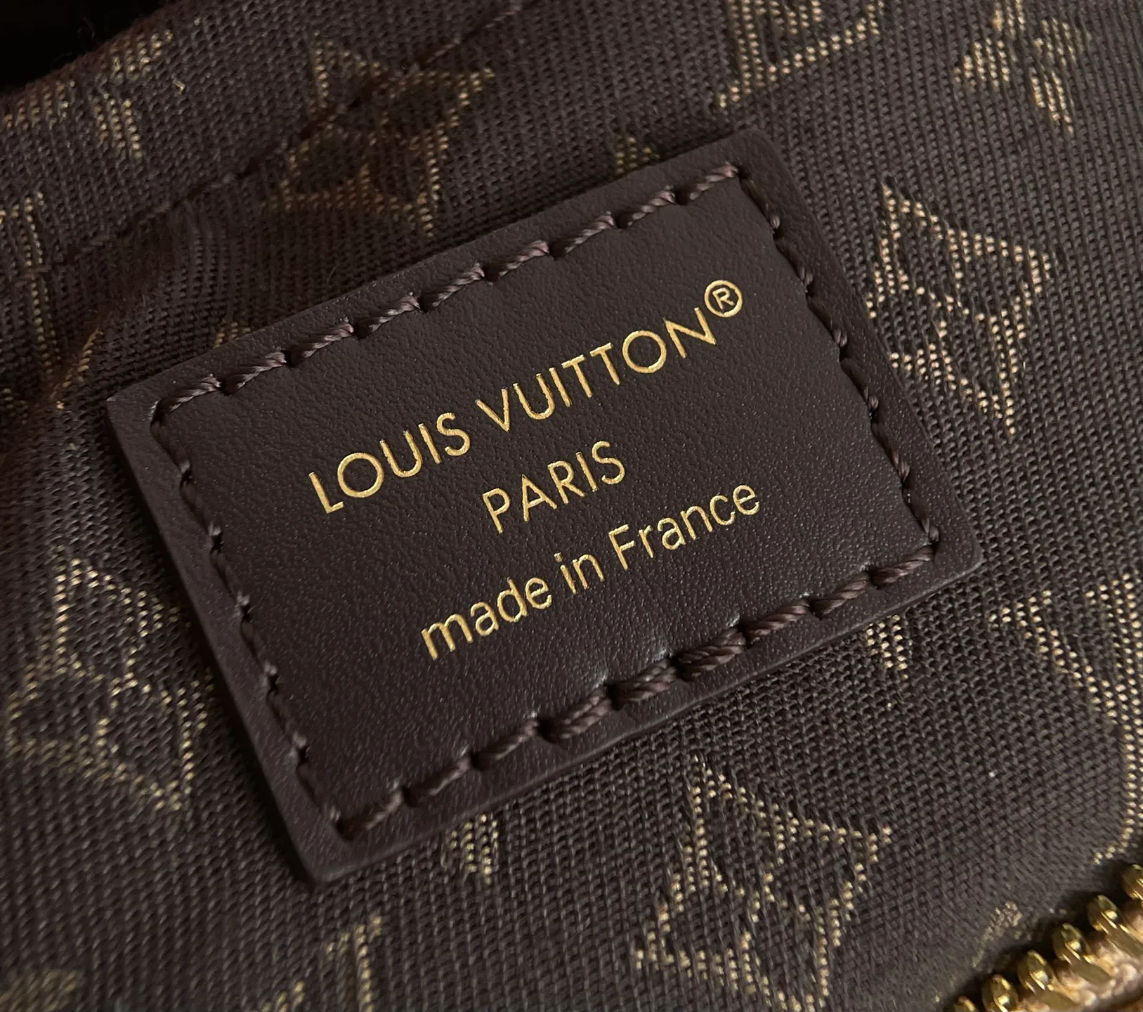 Women's Classic Handbags LOUIS VUITTON 18376615
