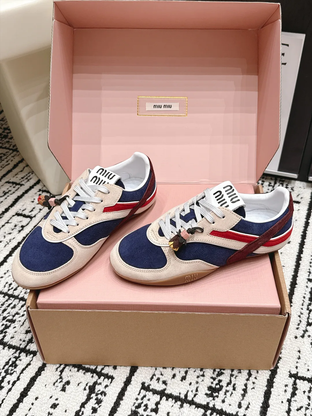 Women's Sneakers MIU MIU 18490658