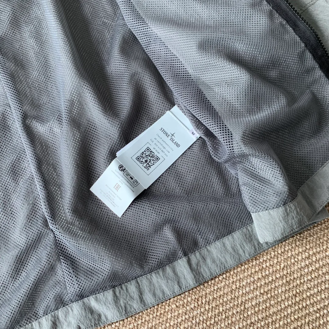 Men's Jackets And Down Jackets STONE ISLAND 17360847