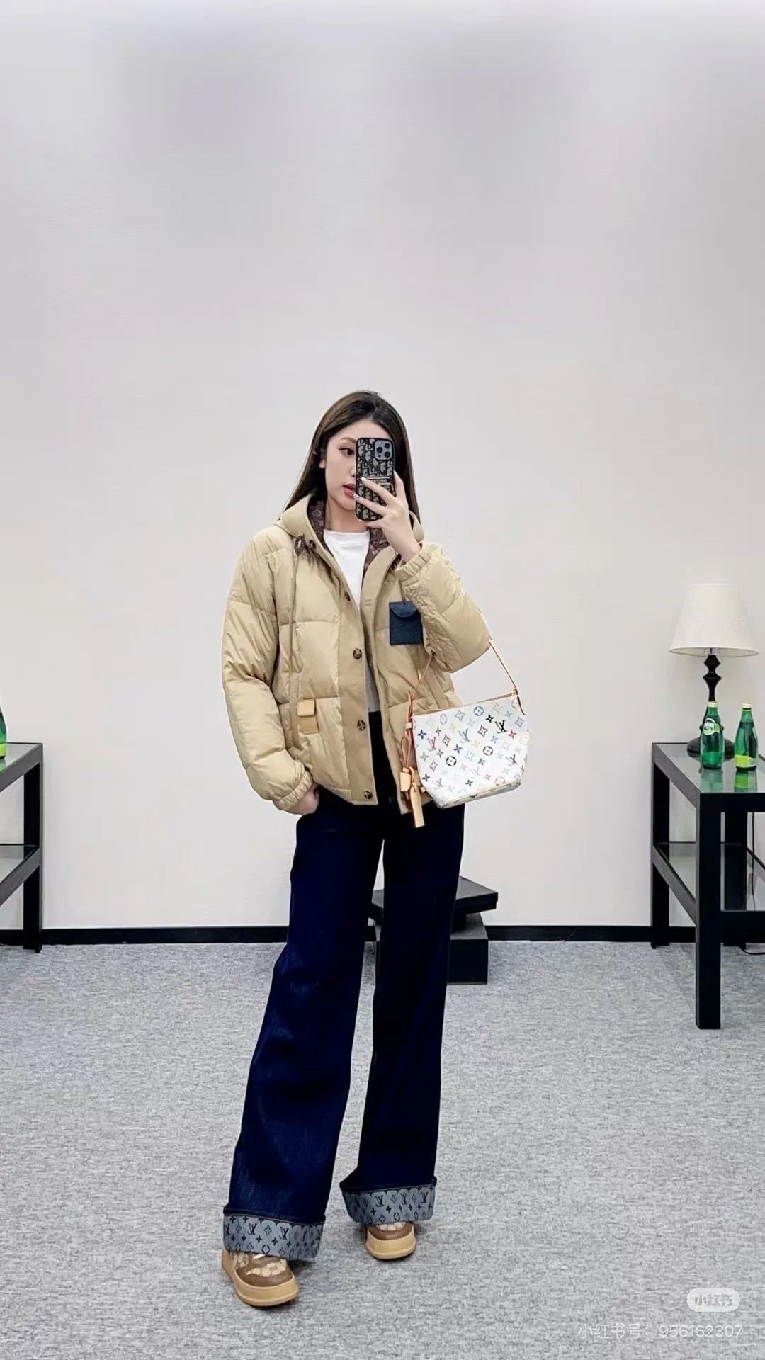Women's Jackets And Down Jackets LOUIS VUITTON 17959958