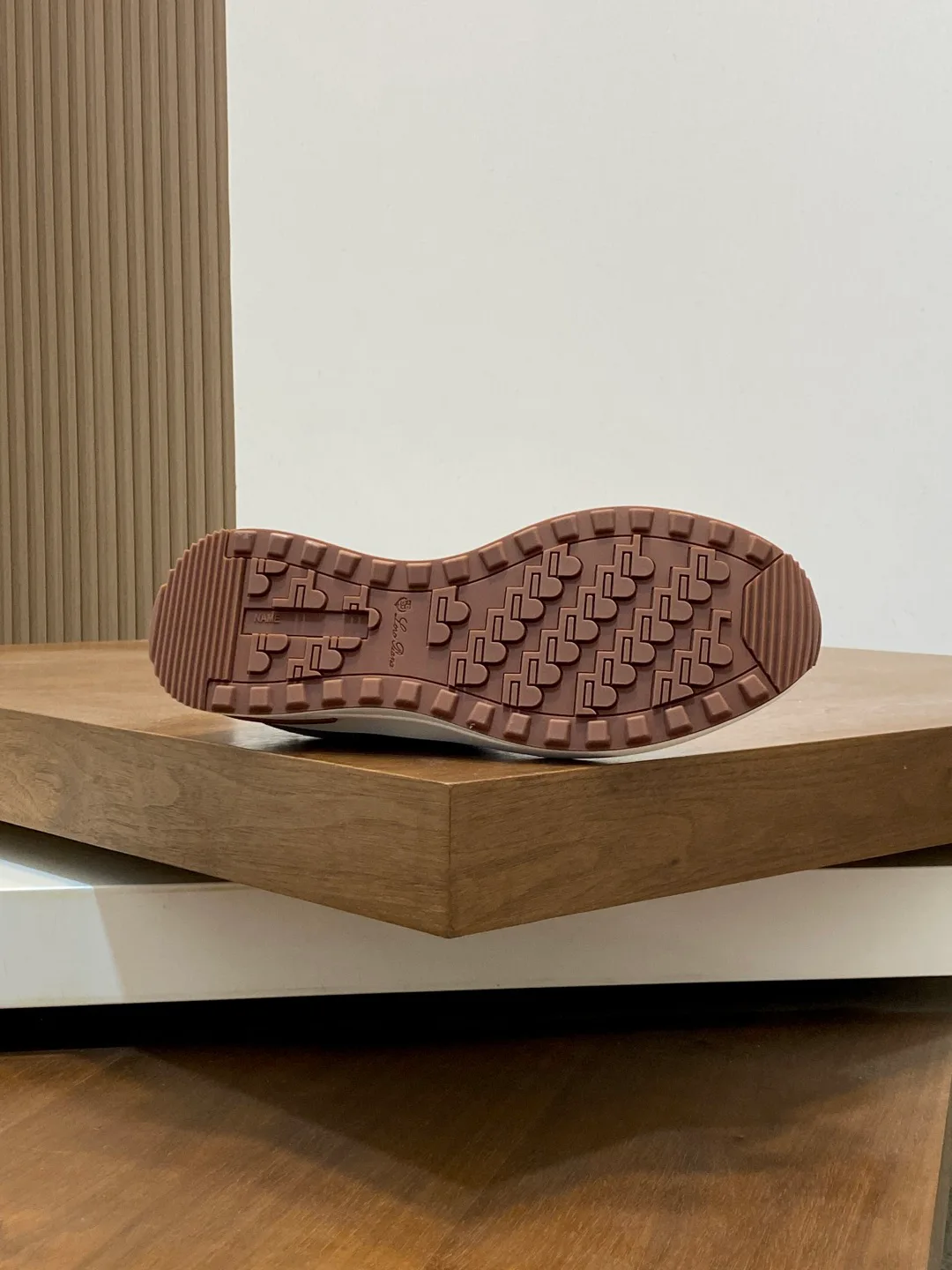 Men's Sneakers LORO PIANA 18100254
