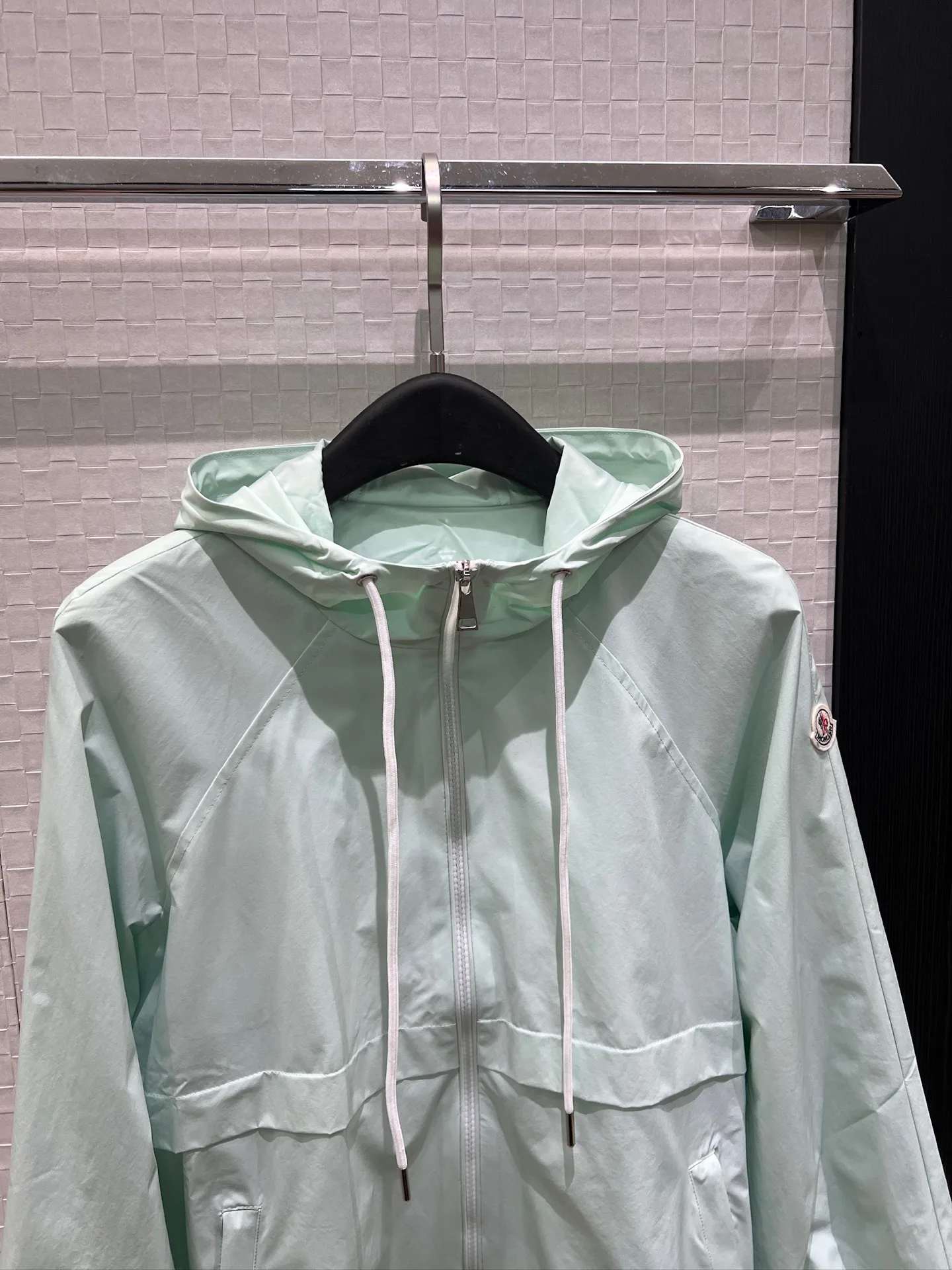 Куртки И Пуховики Женские Moncler 18612127