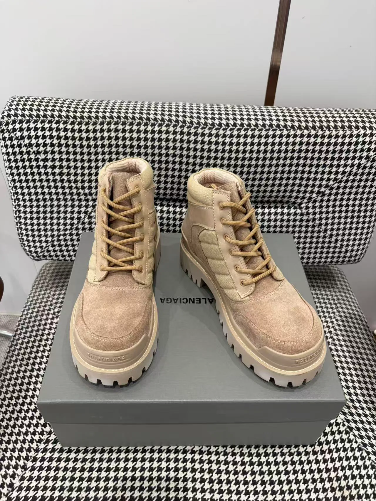 Men's Ankle Boots BALENCIAGA 17954902