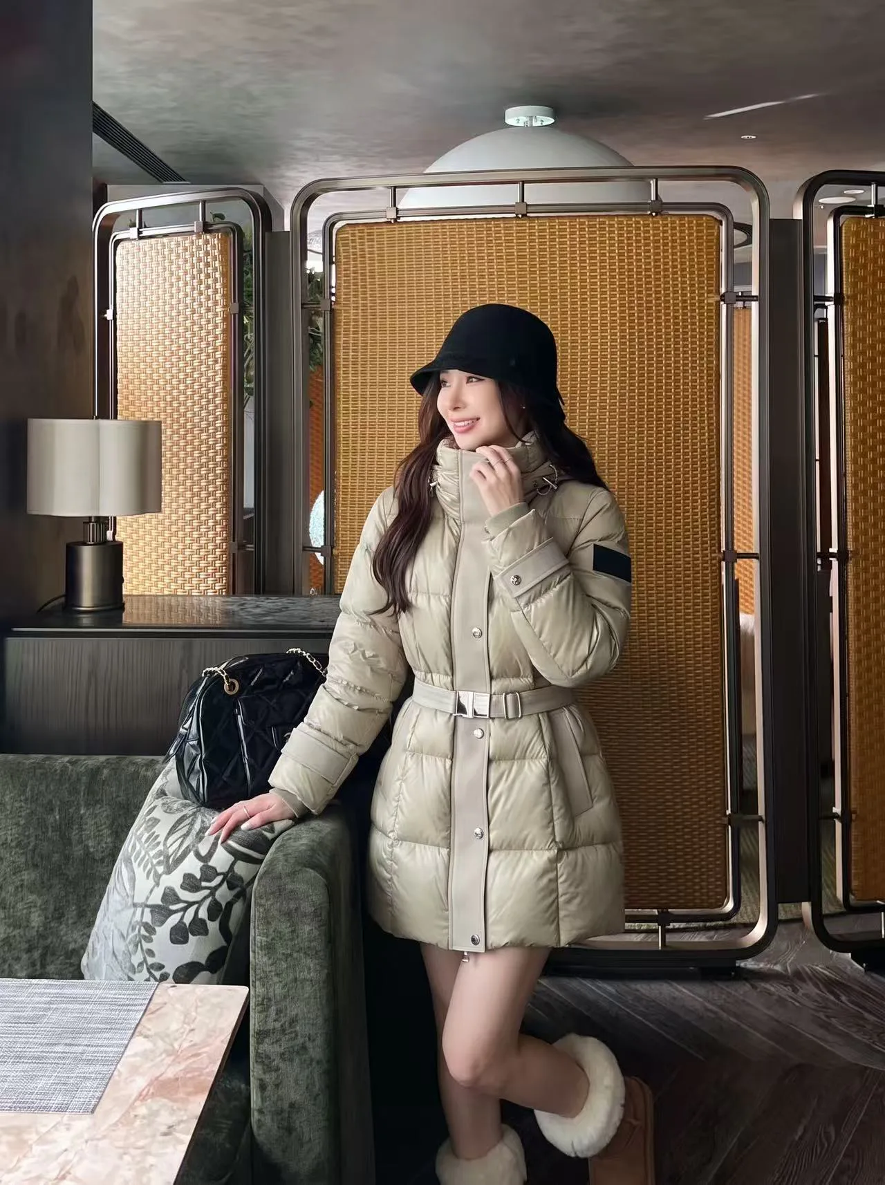 Women's Jackets And Down Jackets BURBERRY 18248316