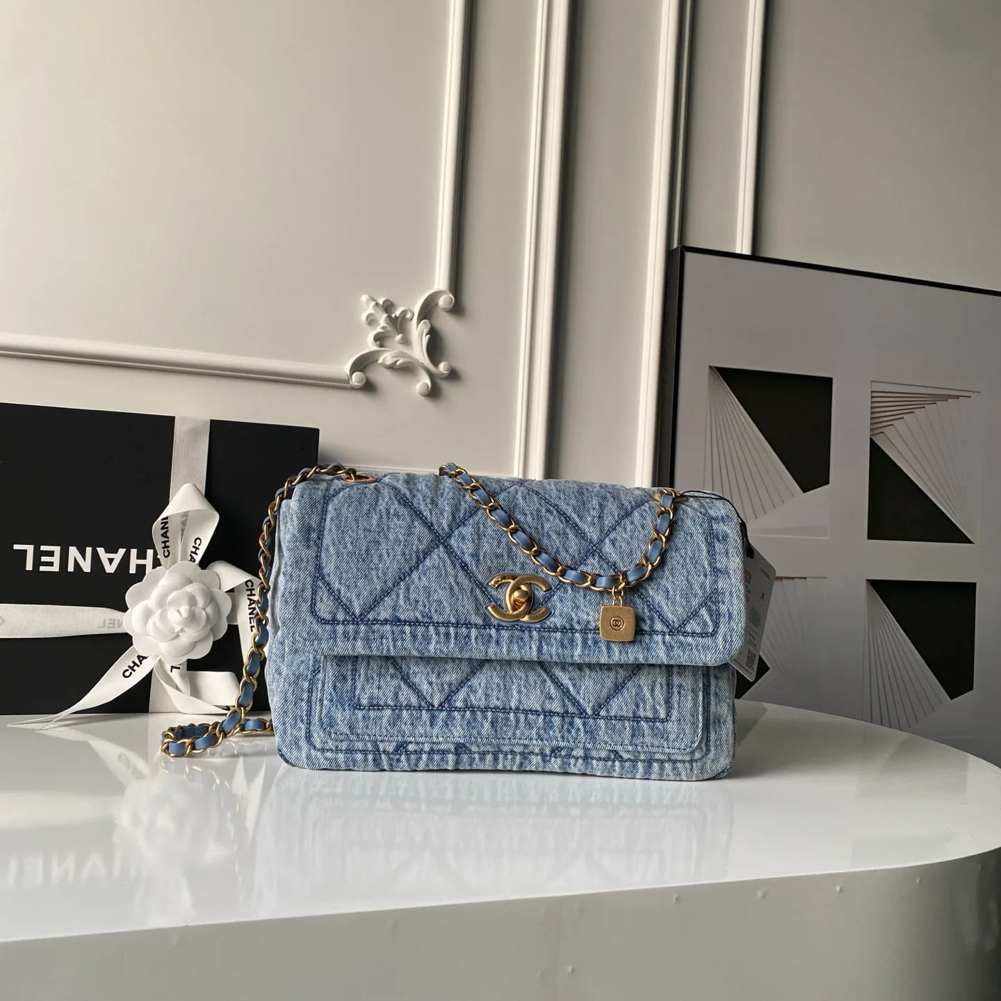 Women's Classic Handbags CHANEL 18207755