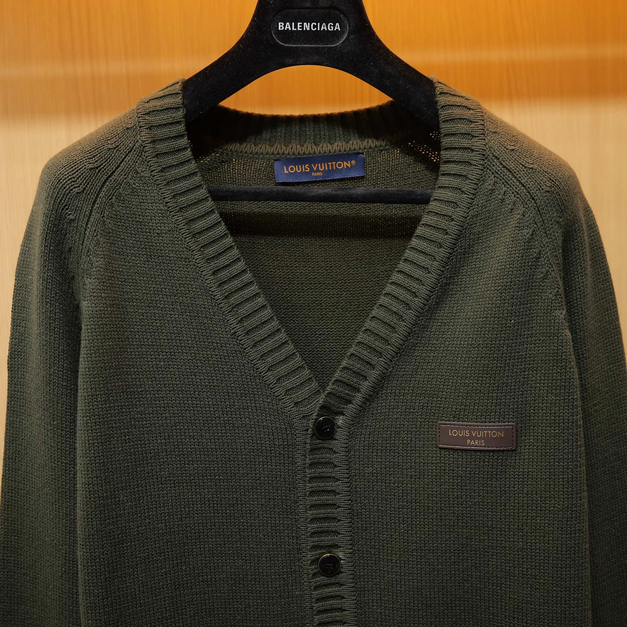 Men's Jumpers And Sweaters LOUIS VUITTON 18179200