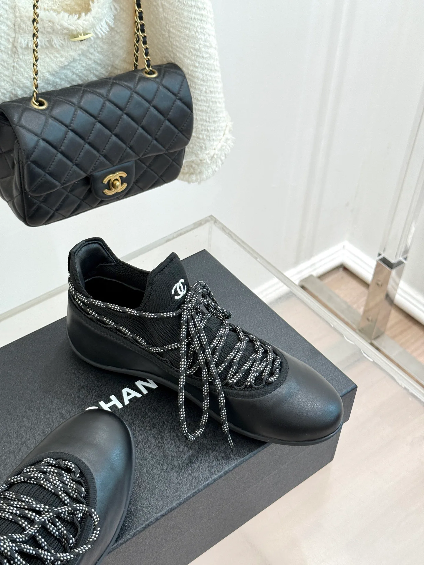 Women's Sneakers CHANEL 16891578