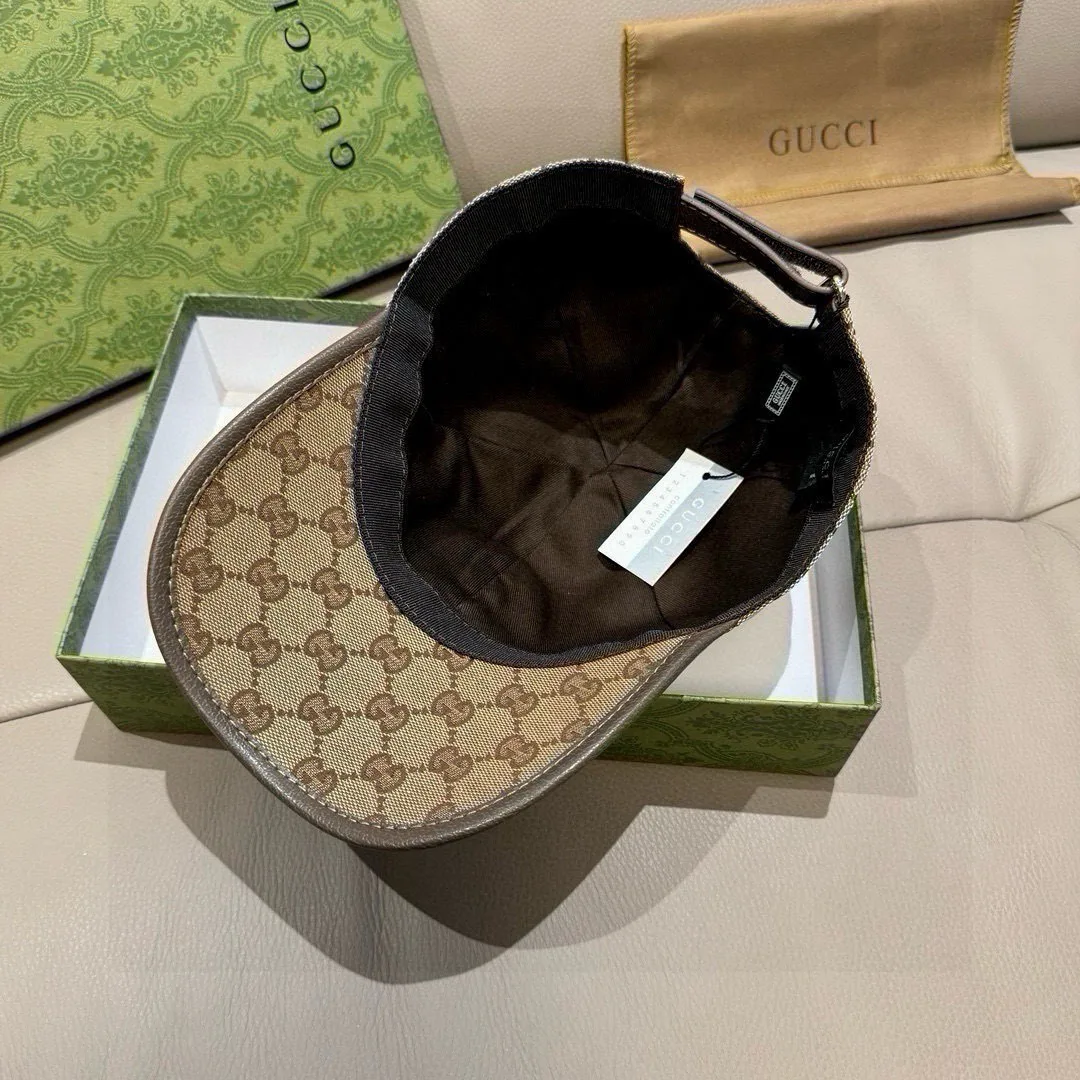 Hats GUCCI 18347104