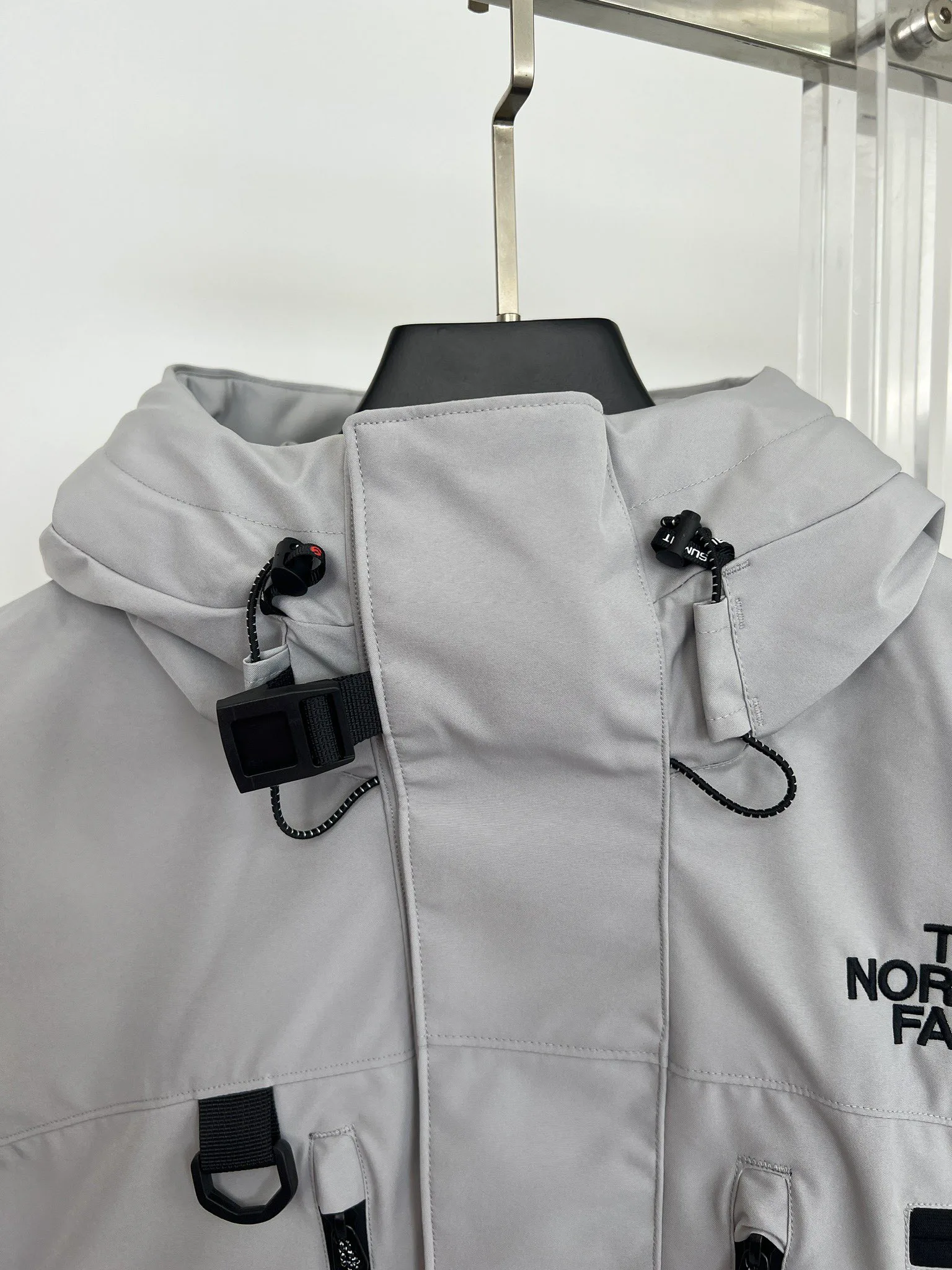 Men's Jackets And Down Jackets THE NORTH FACE 18416017