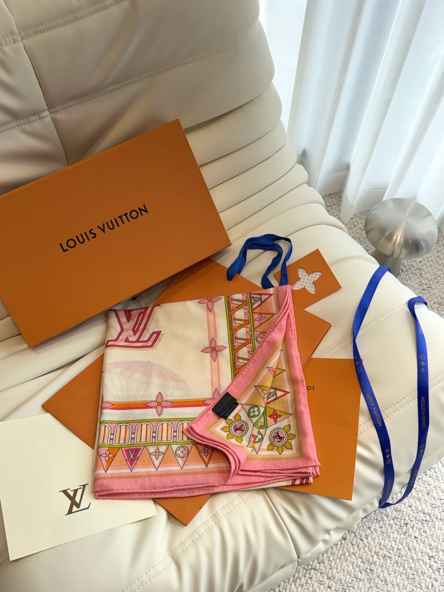 Silk Scarves LOUIS VUITTON 18322288