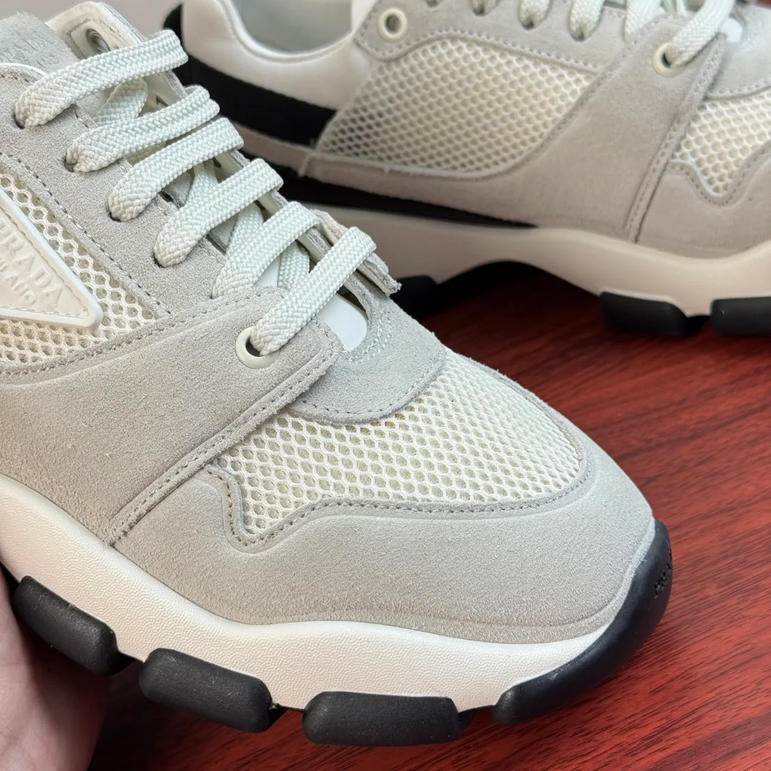 Women's Sneakers PRADA 17763666