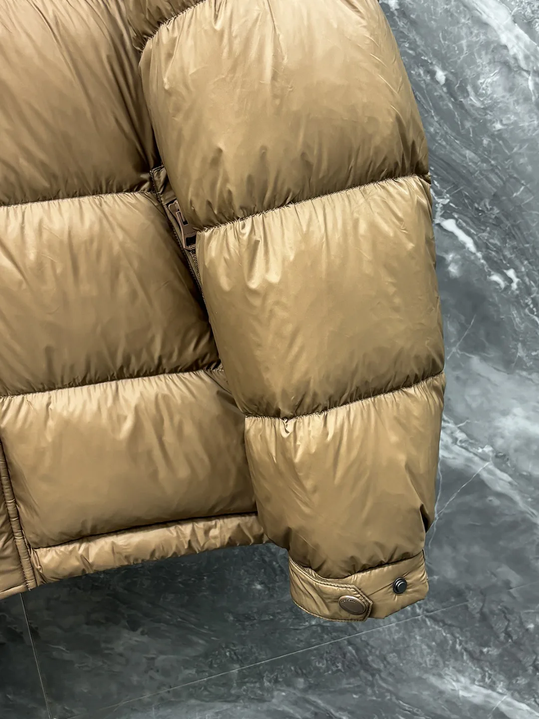 Men's Jackets And Down Jackets BURBERRY 16994590