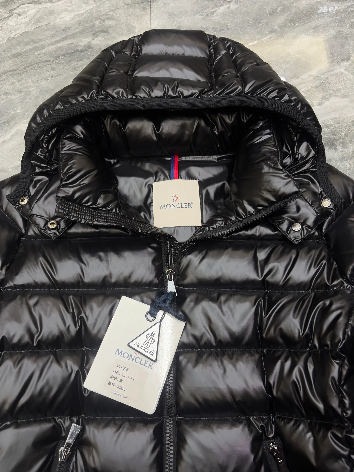 Women's Jackets And Down Jackets MONCLER 17568658