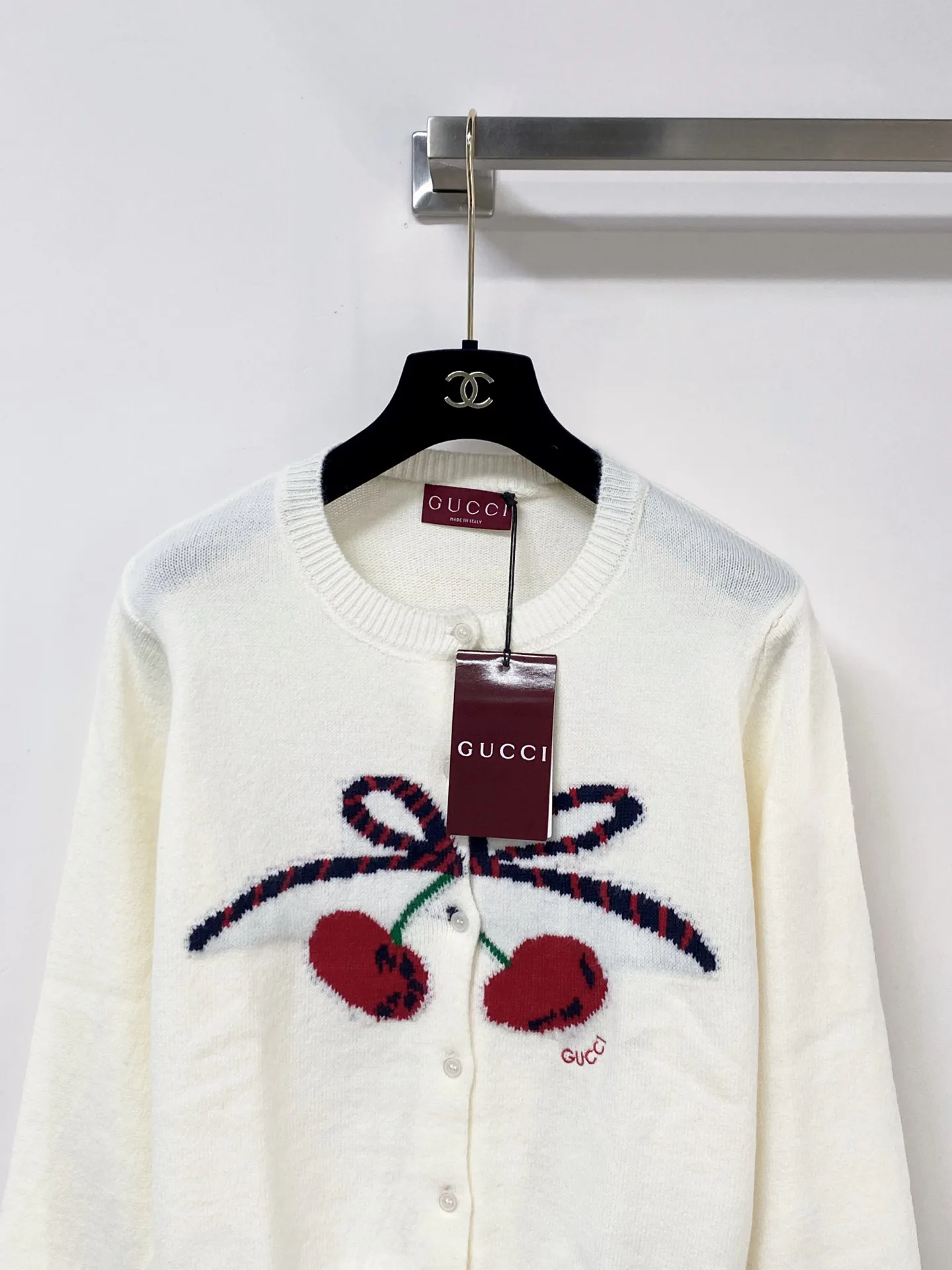 Women's Jumpers And Sweaters GUCCI 18358569