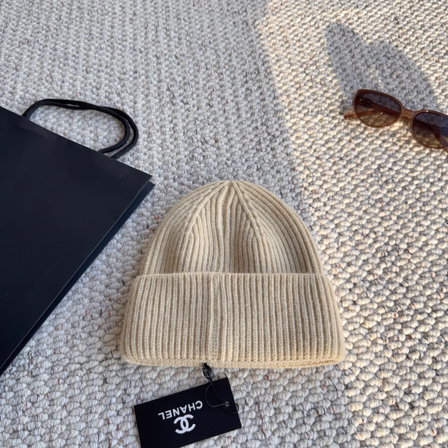 Hats CHANEL 18450124