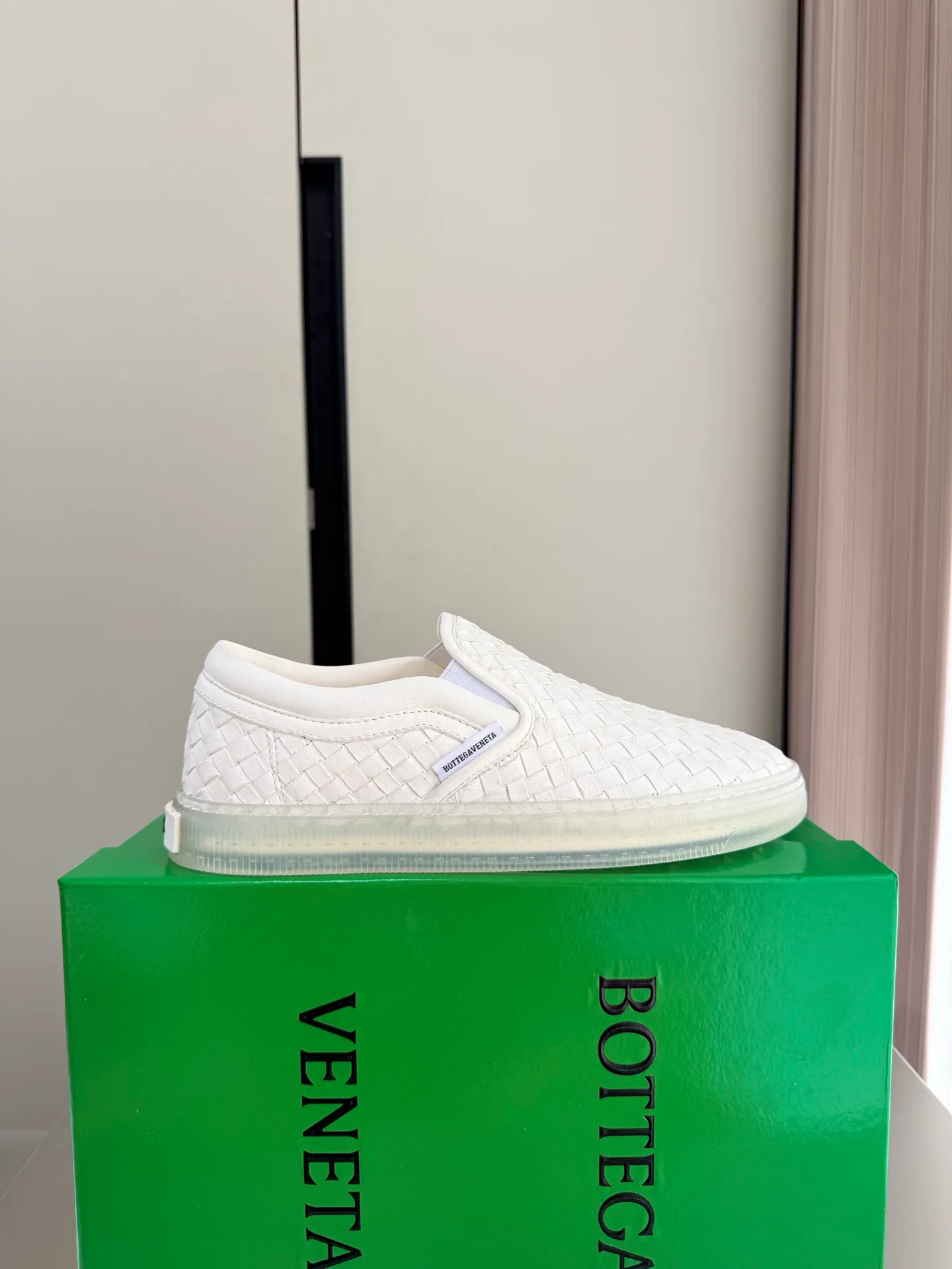 Women's Sneakers BOTTEGA VENETA 17722640