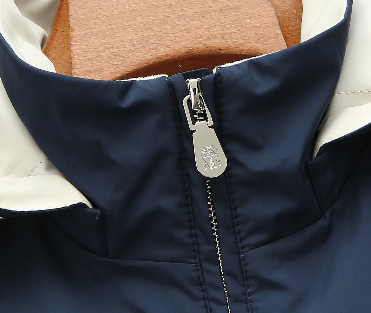 Men's Jackets And Down Jackets BRUNELLO CUCINELLI 18411046