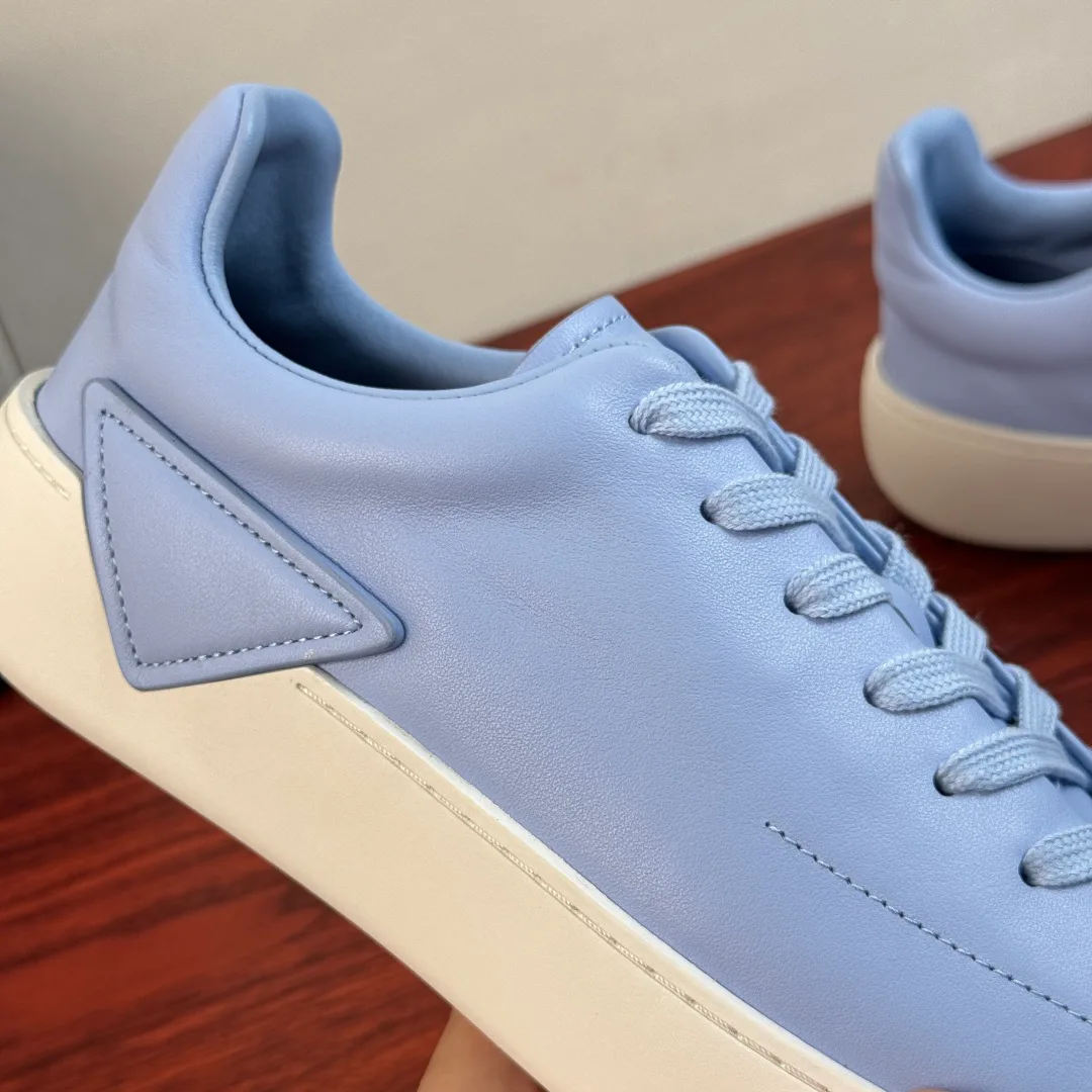 Men's Sneakers PRADA 16935026