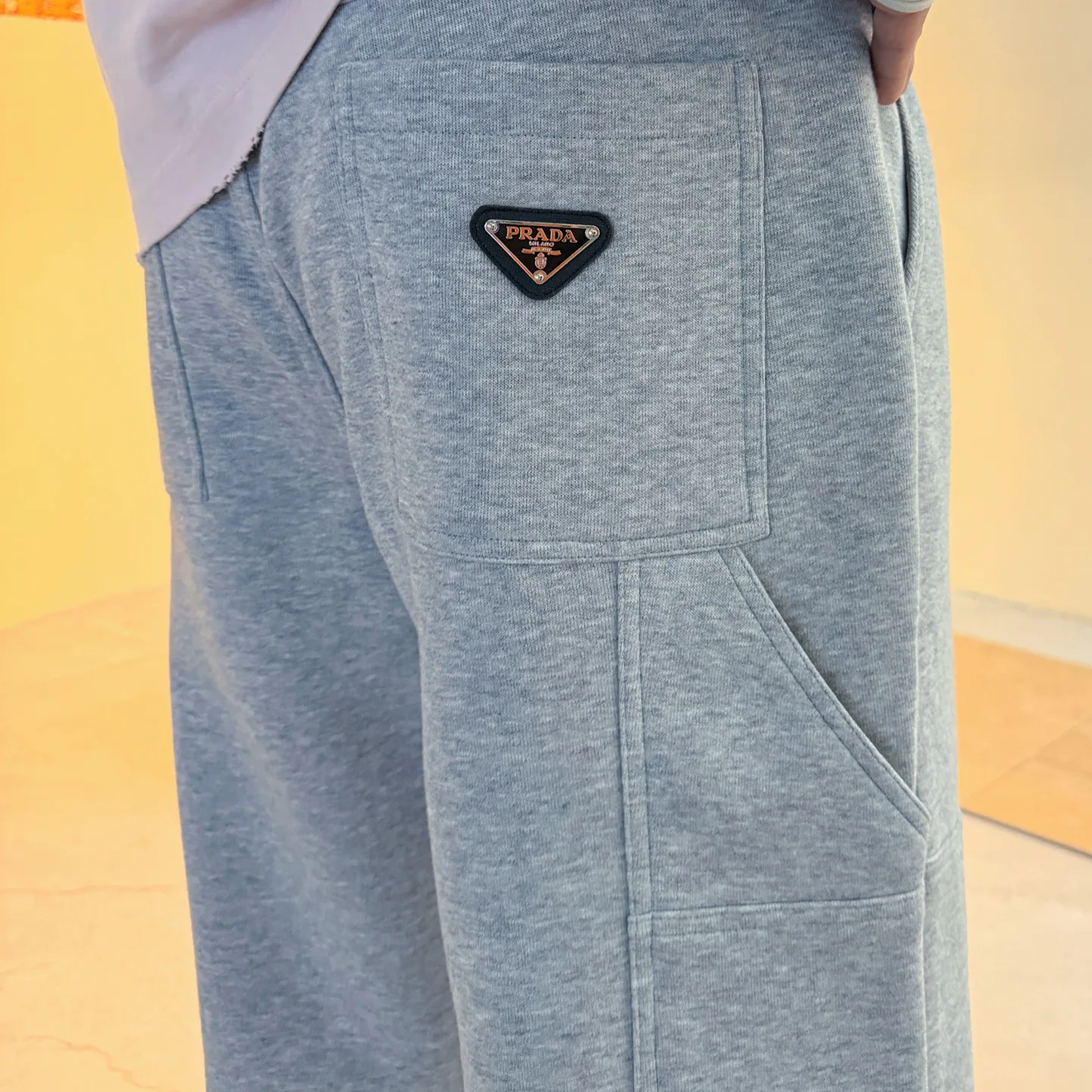 Men's Trousers PRADA 18197185
