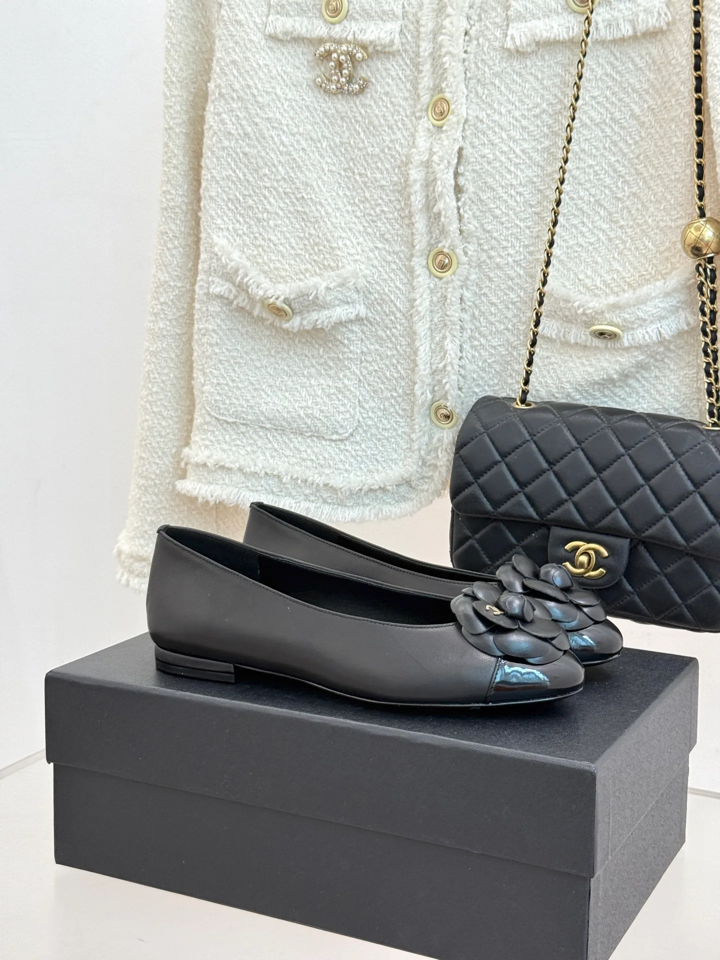 Women's Ballet Flats CHANEL 17741086