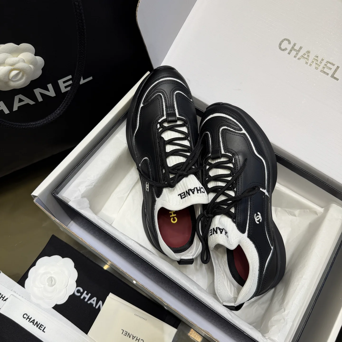 Women's Sneakers CHANEL 17877251