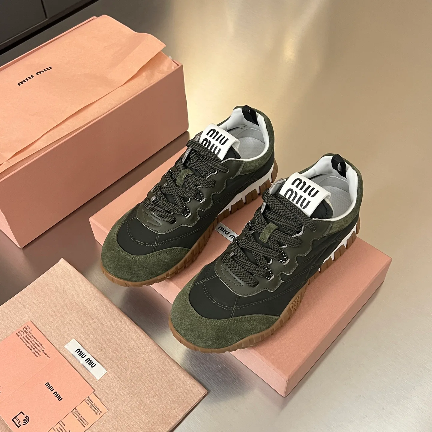 Women's Sneakers MIU MIU 17968639