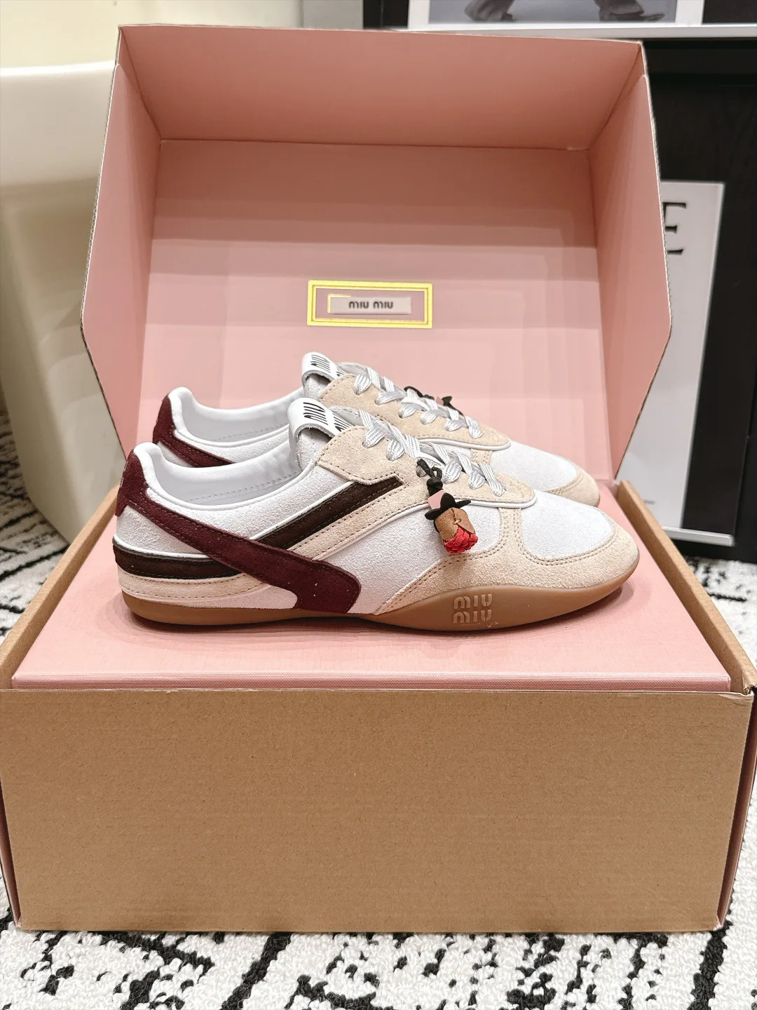 Women's Sneakers MIU MIU 18490656