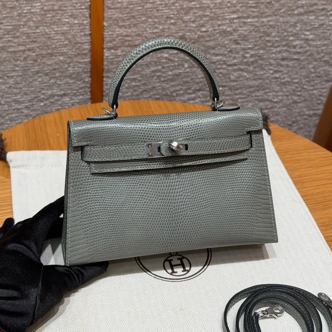 Women's Classic Handbags HERMES 18125667
