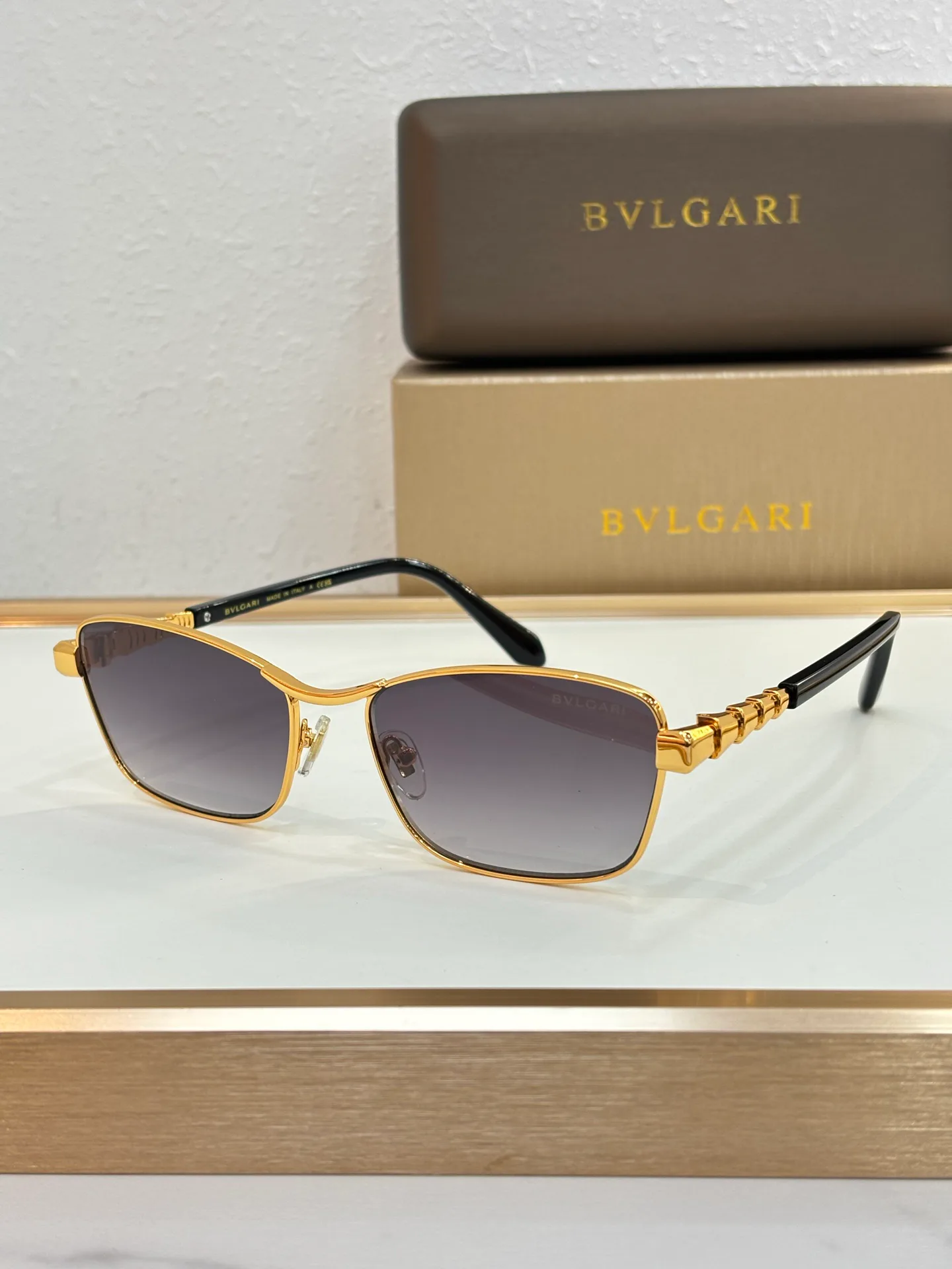 Glasses BVLGARI 18325672