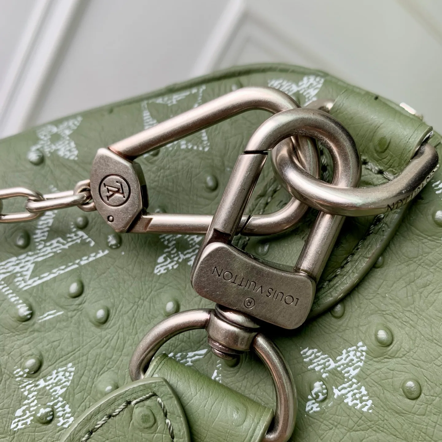 Women's Classic Handbags LOUIS VUITTON 18147443