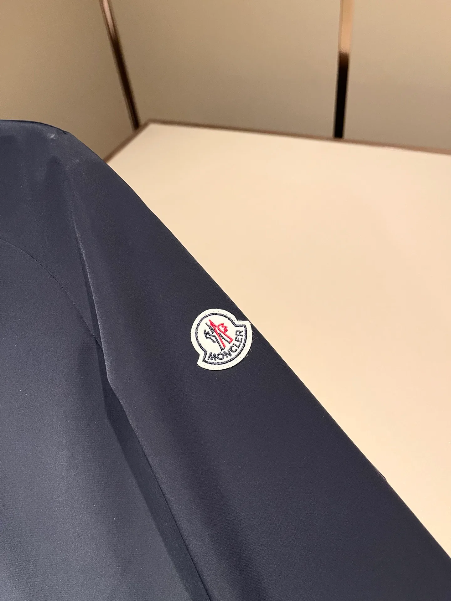 Men's Jackets And Down Jackets MONCLER 18343352