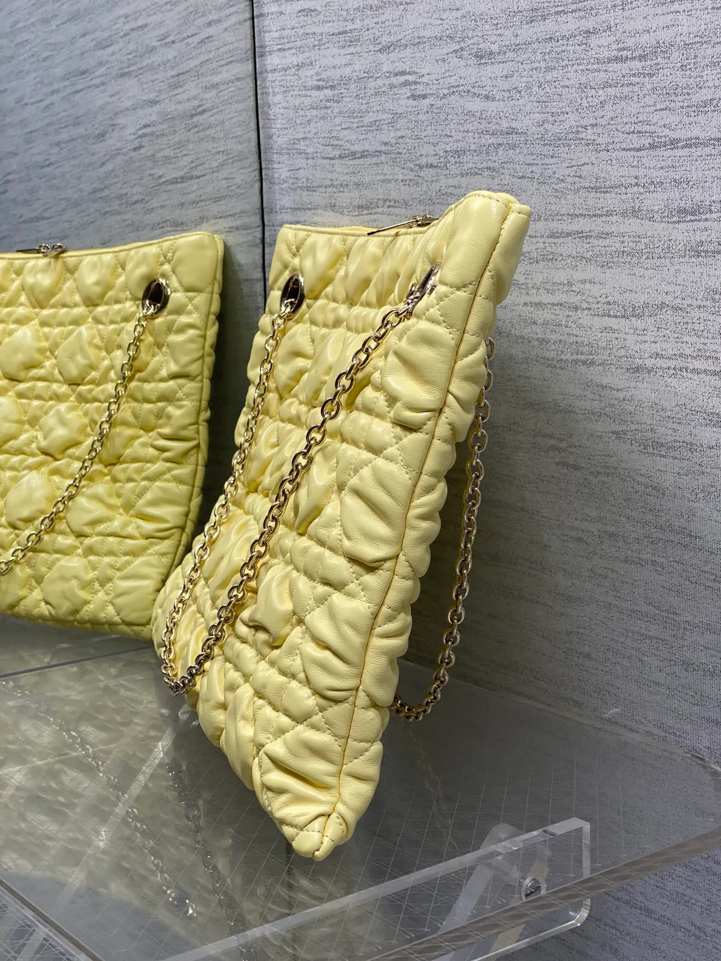 Women's Classic Handbags CHRISTIAN DIOR 17033694