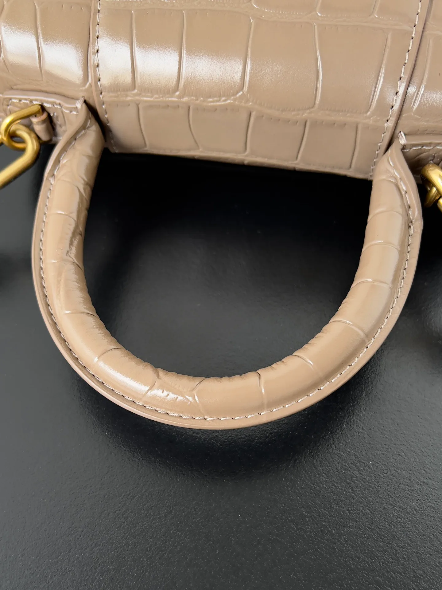 Классические Сумки Женские Balenciaga 18619527