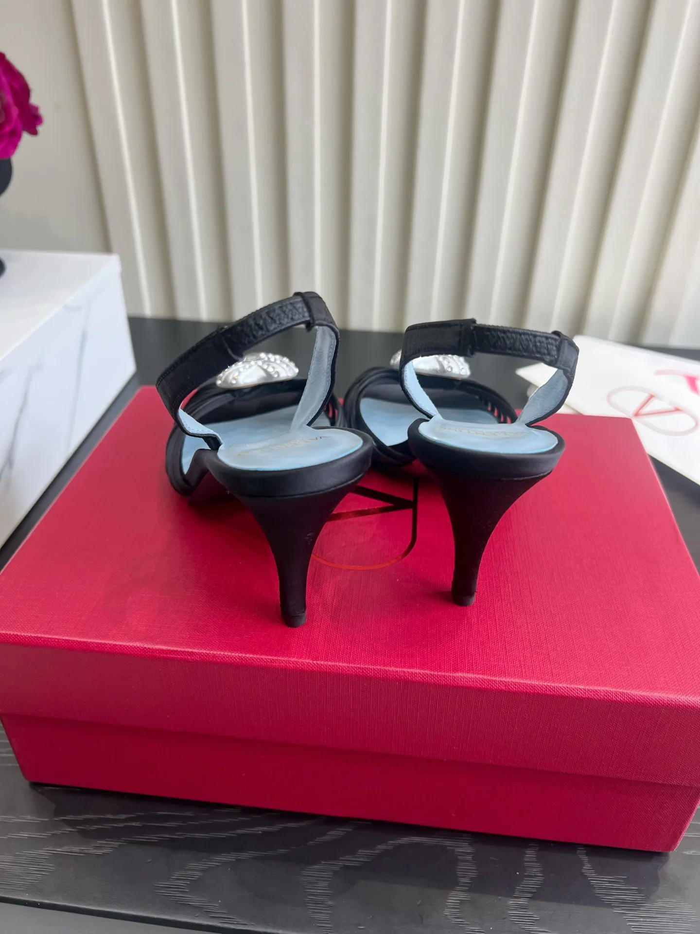 Women's Open-Toe Sandals VALENTINO 18322866