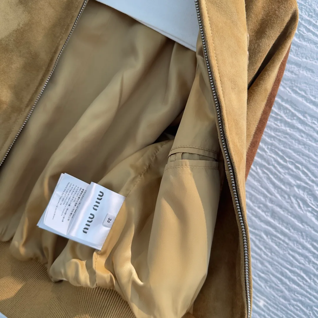 Women's Leather Jackets And Sheepskin Coats MIU MIU 17474166