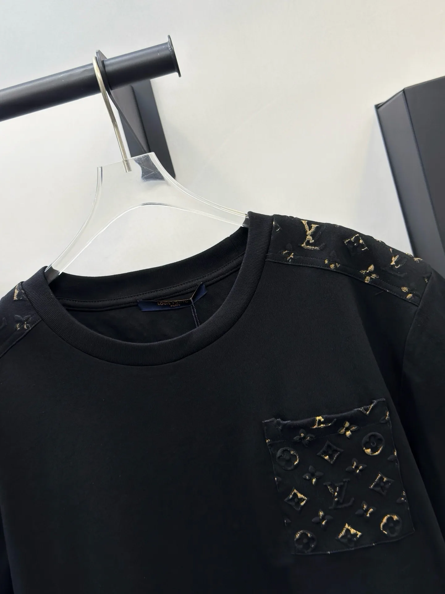 Men's T-Shirts LOUIS VUITTON 18446320