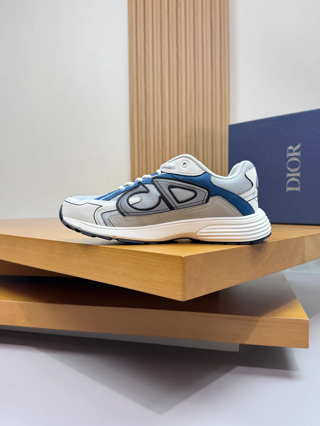 Кроссовки Мужские Christian Dior 18655023