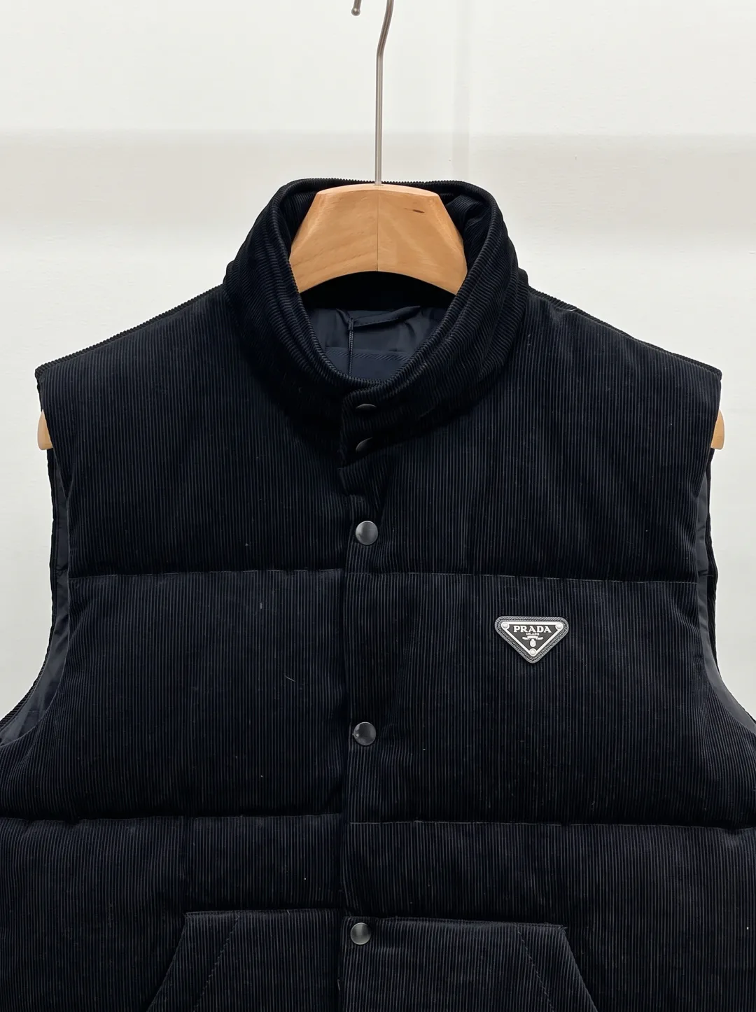 Жилеты Мужские Prada 18596638