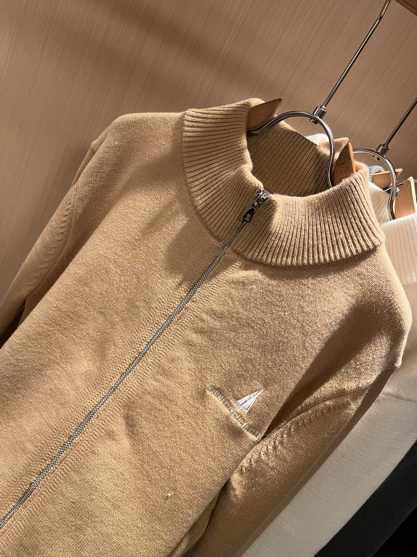 Men's Jumpers And Sweaters BRUNELLO CUCINELLI 18395767