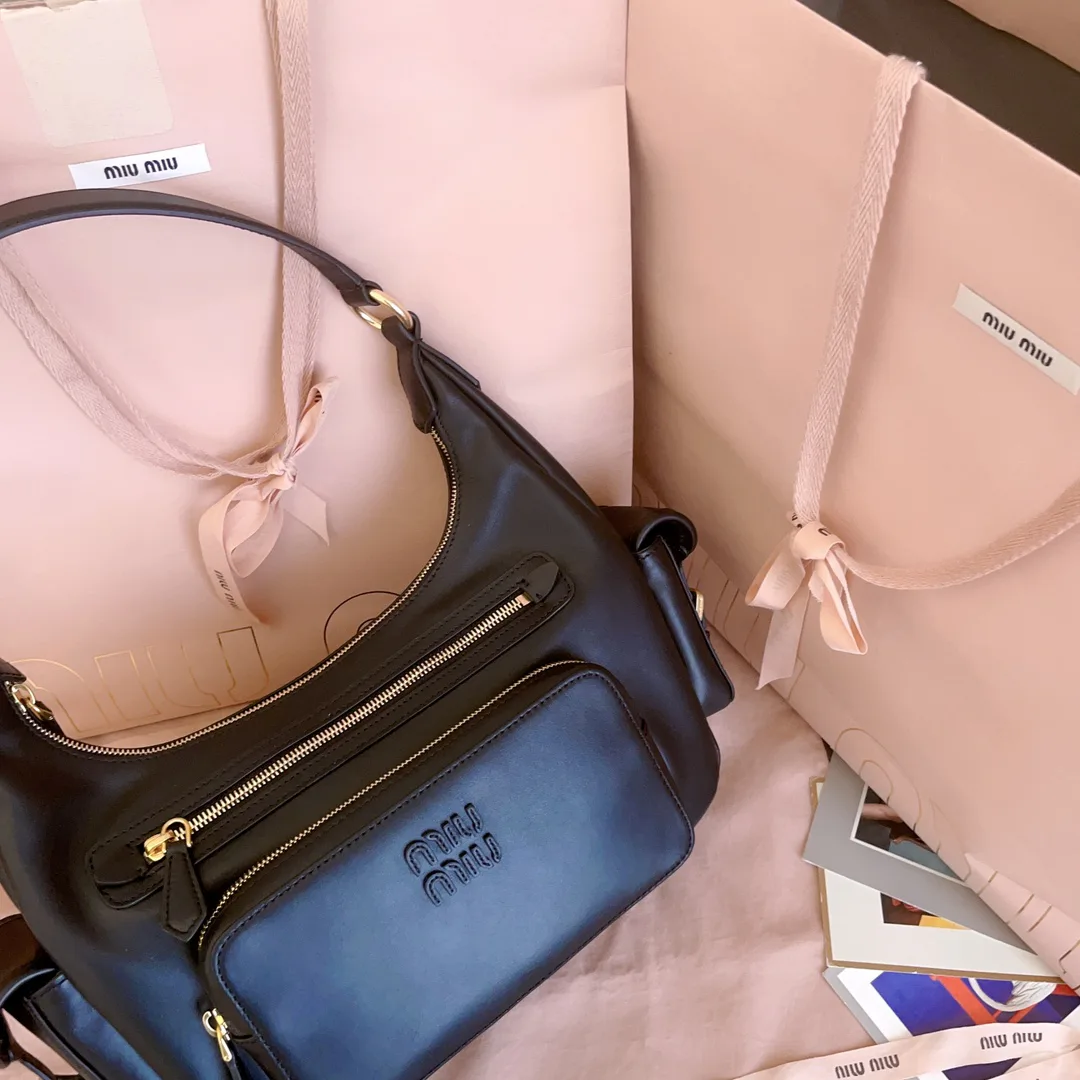Women's Classic Handbags MIU MIU 18105823