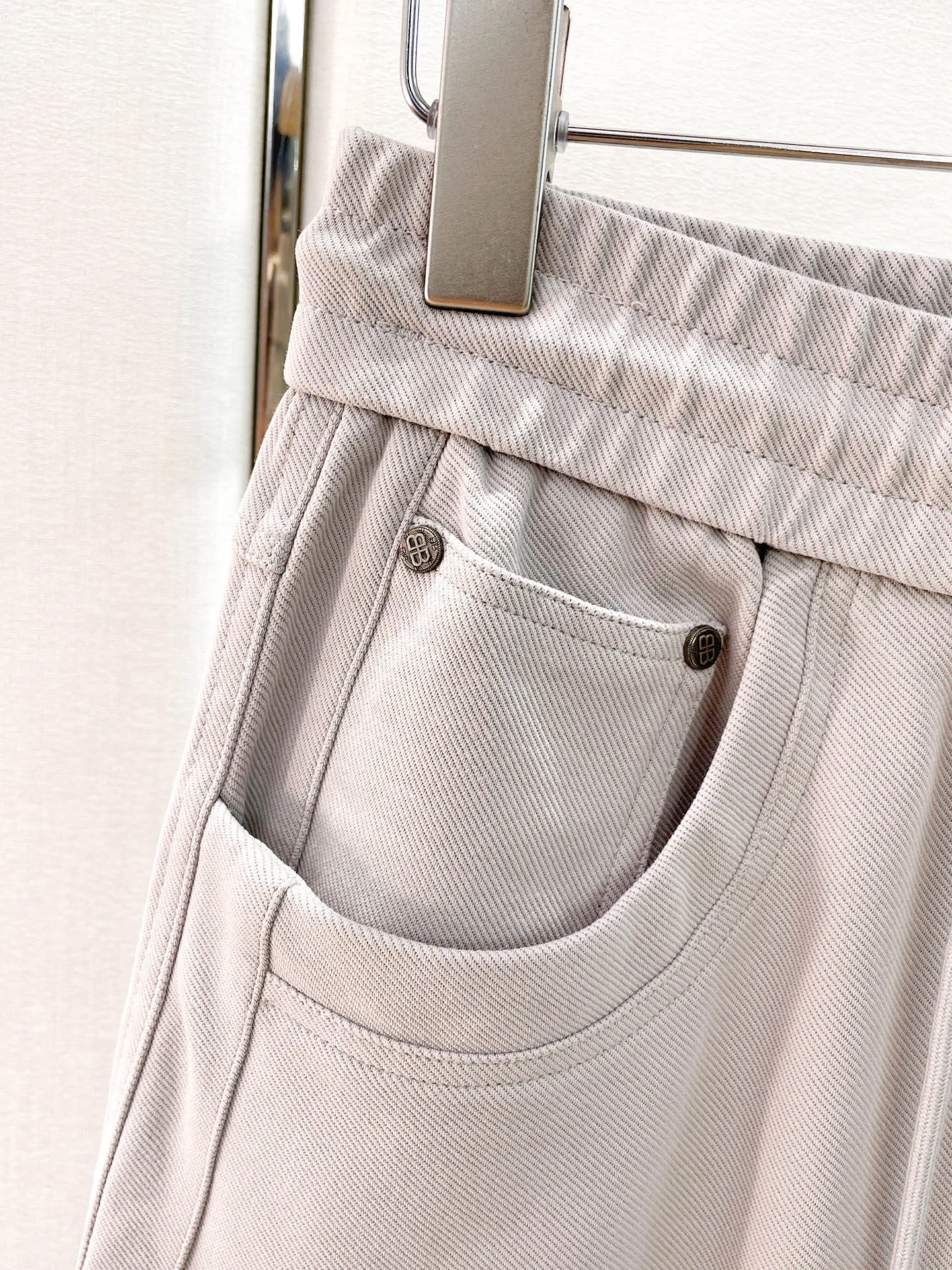 Men's Trousers BALENCIAGA 18499560