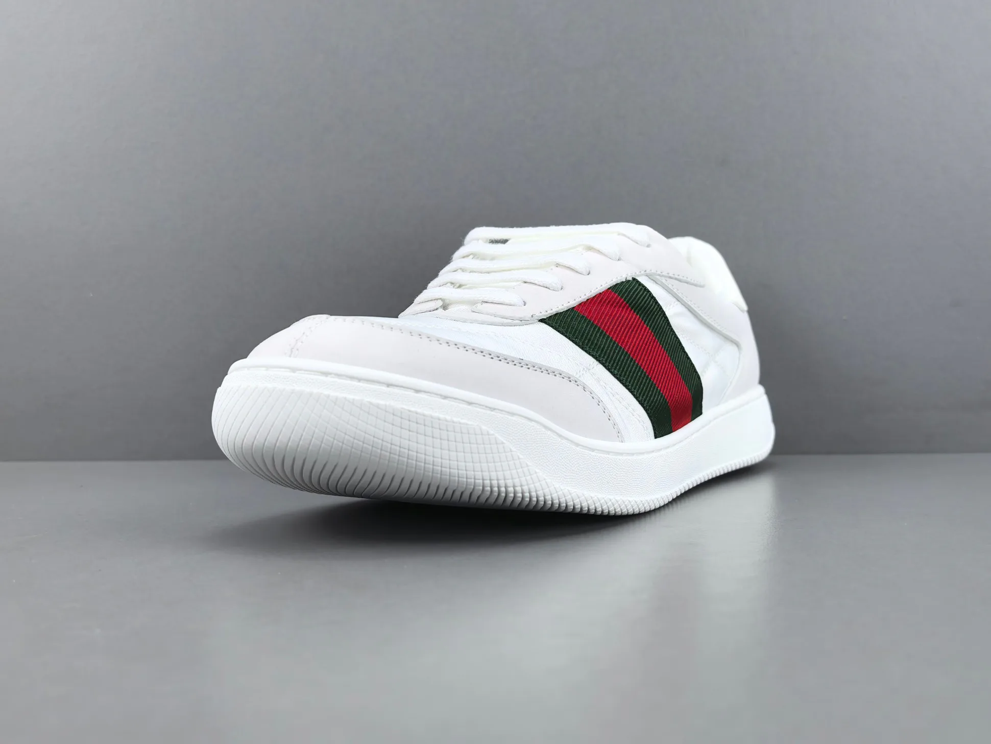 Women's Sneakers GUCCI 18552280