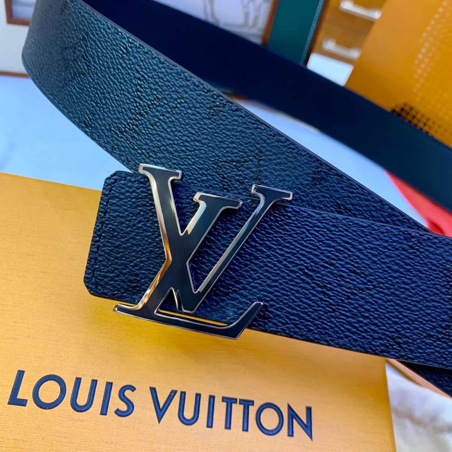 Belts LOUIS VUITTON 17725245